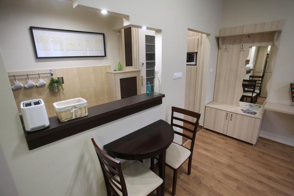 Appartamento d.Five Premium Studio in the Center Budapest Esterno foto